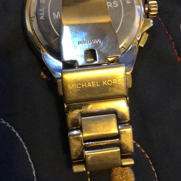 Michael Kors MK-5635 women’s gold tone watch